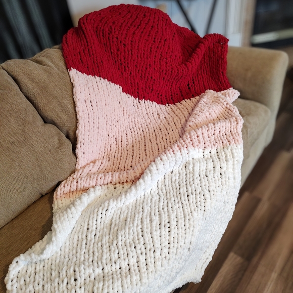 Valentine's Gift - Handmade Blanket - Picture 2 of 2